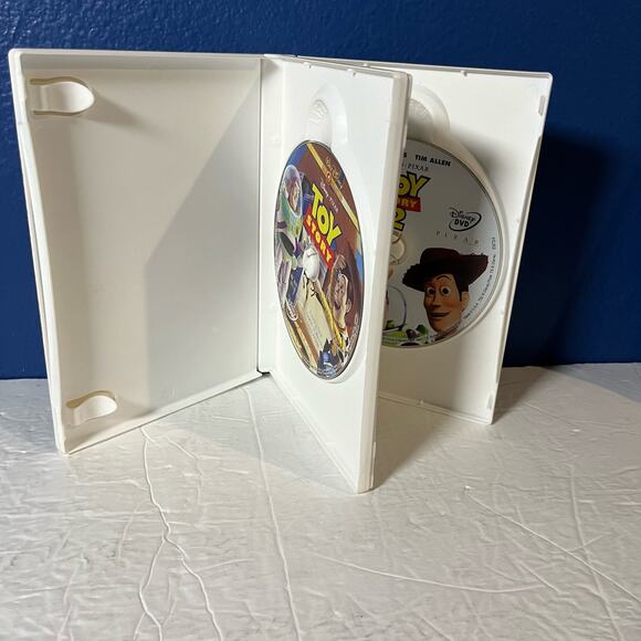 Toy Story 1 & Toy Story 2 (DVD, 2000, 2-Disc Set) - Picture 4 of 6